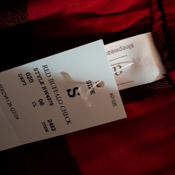 Auden Red and Black Buffalo Plaid Two-Piece Pajama Set Size S - New - Picture 8 of 11